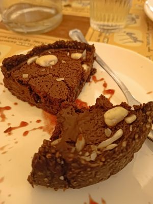 Dessert chocolate crostata at Sfoglia Rina in Bologna