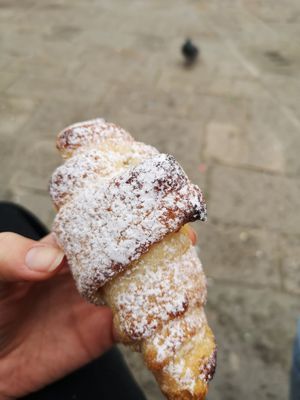 Chocolate filled croissant 🥐 at Panificio Giovanni Volpe in Venice