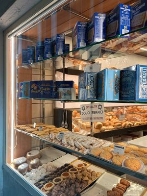 at Panificio Giovanni Volpe in Venice