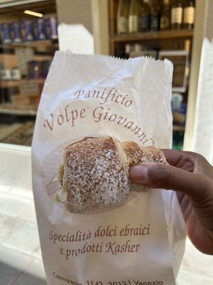   at Panificio Giovanni Volpe in Venice