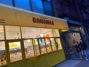 Front of venue at Morgenstern's BANANAS in New York City