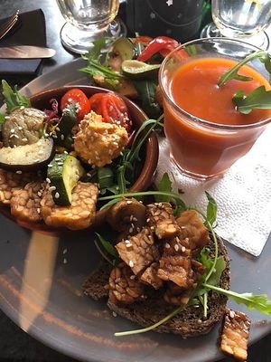 Vegan "12 uurtje" at Roberto's in The Hague