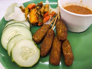 Omni meat satay set at Daily Green 吉祥素 - Blk 721 Ang Mo Kio in Northeast Singapore