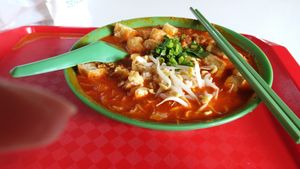 Mee Siam at Daily Green 吉祥素 - Blk 721 Ang Mo Kio in Northeast Singapore