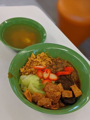 Omnimeat signature vegetarian noodle at Daily Green 吉祥素 - Blk 721 Ang Mo Kio in Northeast Singapore