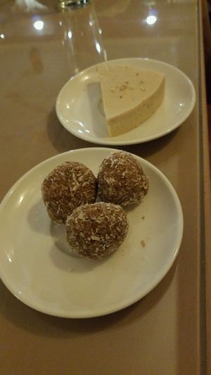 choco coconut truffles and vegan cheesecake at Arya Bhavan in Chicago