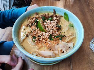 Coconut curry ramen at Freiruum in Zug