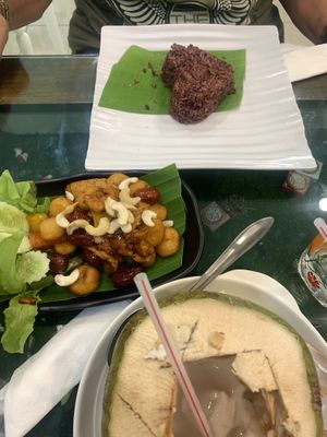   at Wisut's Kitchen - ครัววิสุทธิ์ in Chonburi