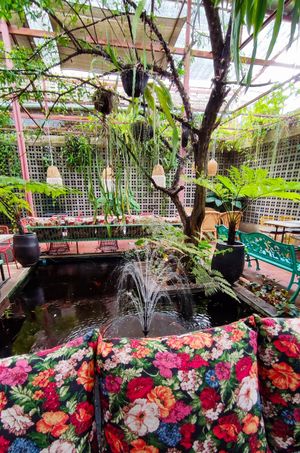Garden Dining at Downtown - Vegan Garden Restaurant in Chiang Mai