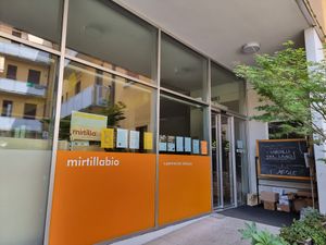 Entrance at NaturaSi - Via Gerolamo Borsieri in Como