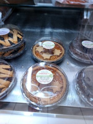 Vegan pie at NaturaSi - Via Gerolamo Borsieri in Como