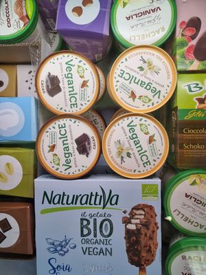  at NaturaSi - Via Gerolamo Borsieri in Como