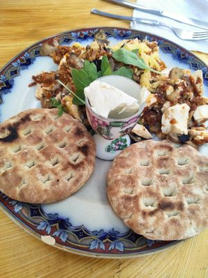 Scrambled tofu at Bizou Cafe in Corfu