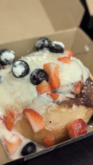  at Cinnaholic in Naperville