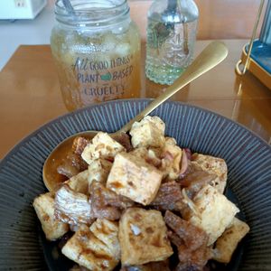 Classic & fried with mango & tarragon juice at Bec and Geri's in Davao City