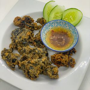 Chicharon Bulaklak at Bec and Geri's in Davao City