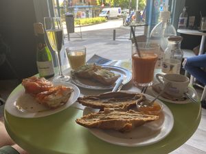 Super breakfast! at La Libre in Madrid