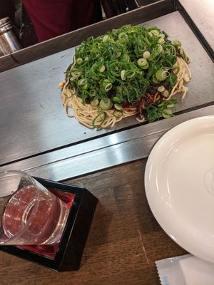 Vegan okonomoyaki 😍 at Kasanegasane in Hiroshima