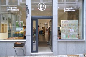 Entrance at Les Petits Producteurs in Liege
