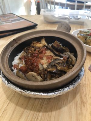 Claypot rice at Star Vegetarian 星野蔬食 in Johor Bahru