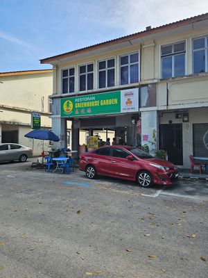 Photo of the place with new logo for you to find them easier. at Restoran Greenhouse Garden 蔬境缘 in Johor Bahru
