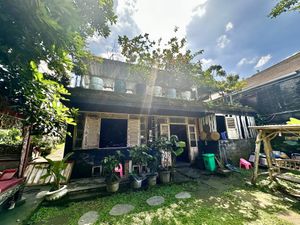 Shop and kitchenn  at Pog's Warung in Semarapura