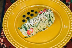 Zucchini spaghetti at Mercado Vida Saudável in Fortaleza