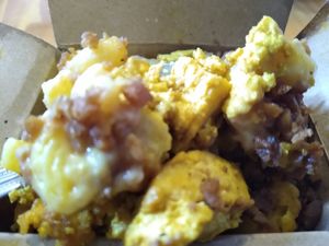 Breafast Mac with eggy tofu and bacon at PMA Foods in Syracuse