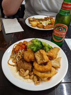 £8 all-you-can-eat buffet at Su Vegan Buffet in West London