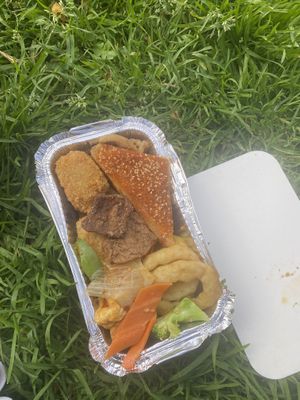 take away buffet  at Su Vegan Buffet in West London