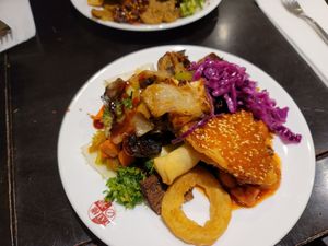 All you can eat 9£ (Sunday lunch) at Su Vegan Buffet in West London