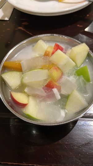 Dessert at Su Vegan Buffet in West London