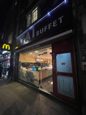 Outside at Su Vegan Buffet in West London