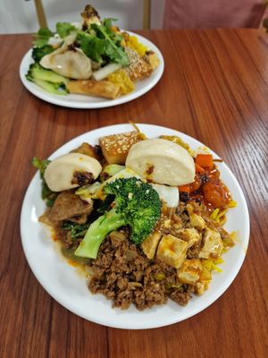  at Su Vegan Buffet in West London