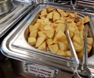 Roast potatoes at Su Vegan Buffet in West London