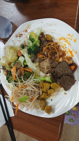 Fourth plate. Was getting full but everything was so delicious I couldn't resist. Ate it all, nothing wasted, too good! at Su Vegan Buffet in West London