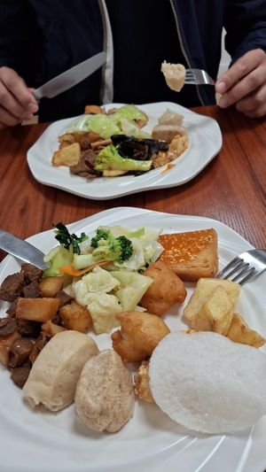  at Su Vegan Buffet in West London