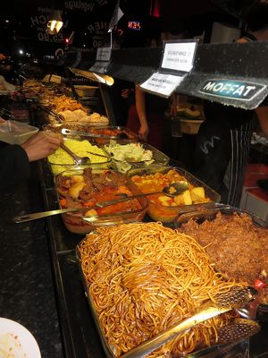 part of buffet at Su Vegan Buffet in West London