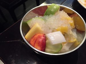 fruits and tapioca in coconut milk at Su Vegan Buffet in West London