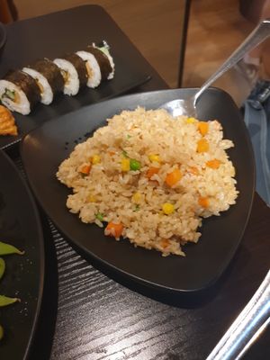 Veg fried rice say no egg or butter just oil at OKAMI in Hampton