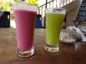 Beetroot, banana and coconut fruit juice (left) and grapes and lemon fruit juice (right) at Blue Planet in Agonda