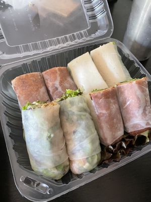 Sampler rice paper rolls  at Green Lotus in San Jose