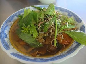 món ăn bắt mắt đậm đà hương vị, chủ quán tiếp đón nhiệt tình nồng hậu at Cat Tuong in Qui Nhon