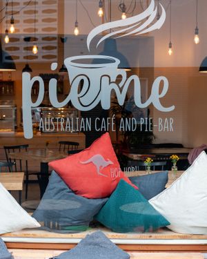 Hop Hop!  at Pie Me Café - Endenich in Bonn