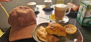  at Ca.fé Coffee House in Lisbon