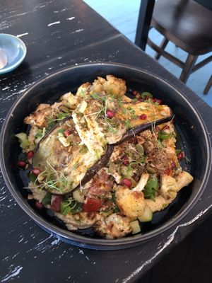 eggplant salad  at Vegane Glorie in The Hague