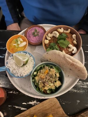 Curry  at Vegane Glorie in The Hague