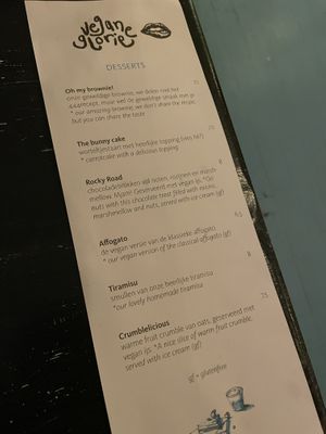 Dessers  at Vegane Glorie in The Hague