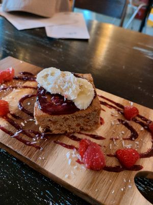 The bunny cake at Vegane Glorie in The Hague