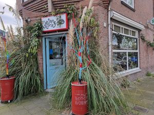 On the corner at Vegane Glorie in The Hague